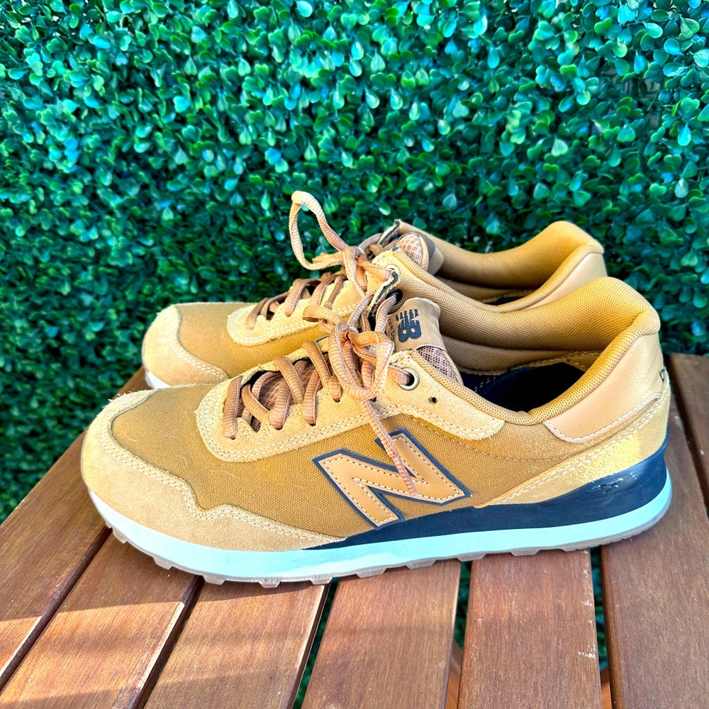 New Balance 515 Classic Running Shoes Gold/Tan - Black ML515WAC Men Size 10.5